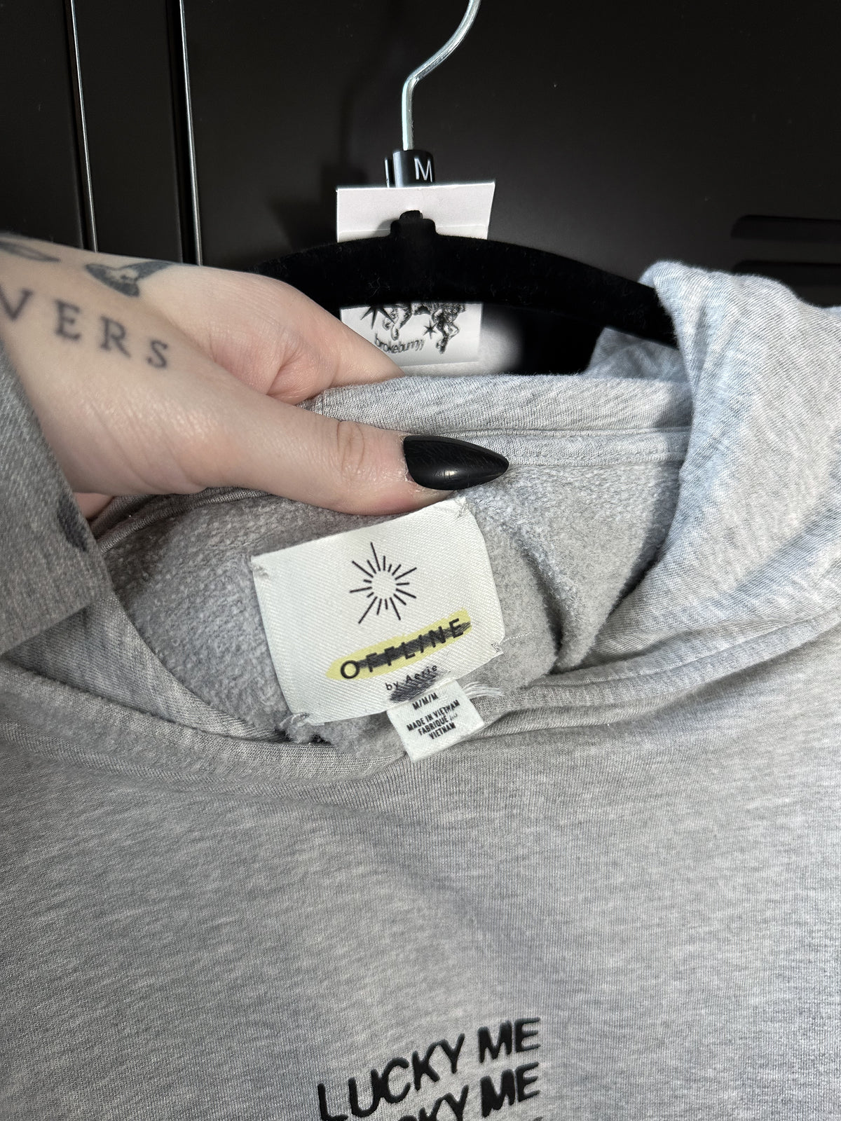 LUCKY BUNNY hoodie - M