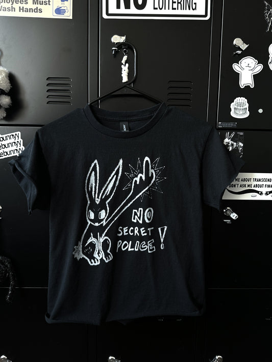 NO SECRET POLICE baby tee *