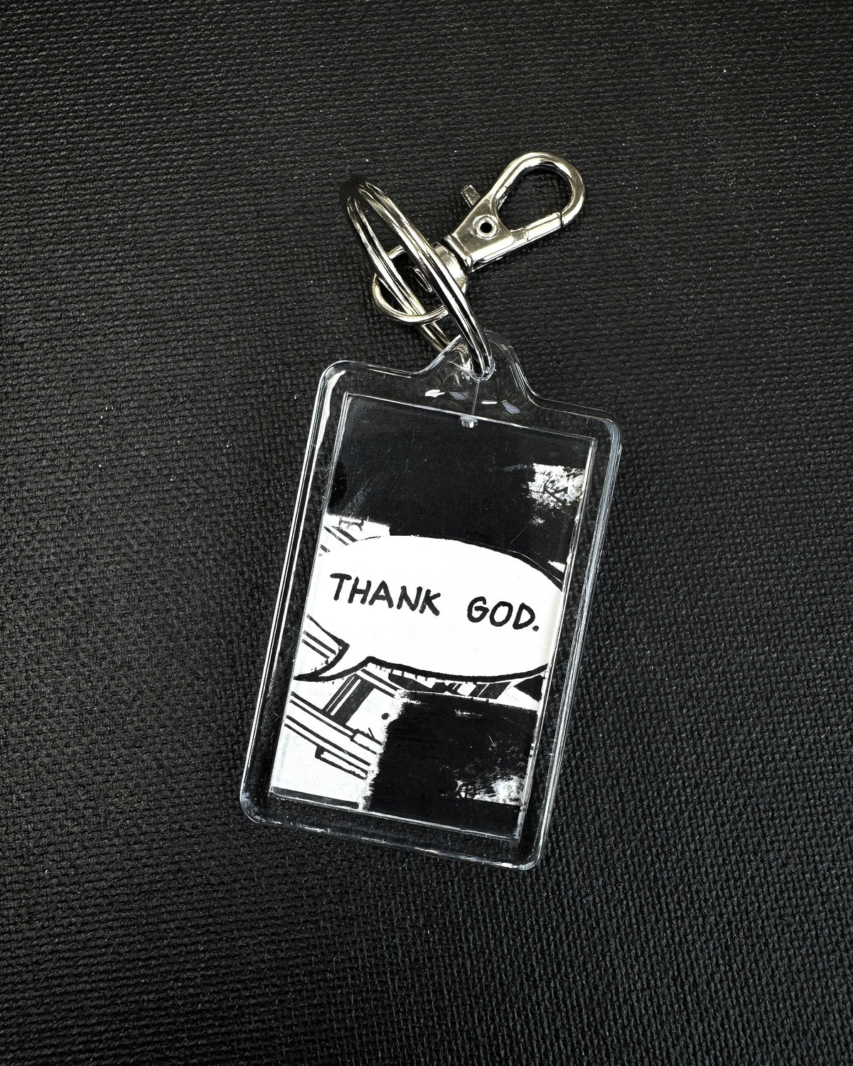 COLLAGE KEYCHAIN - random