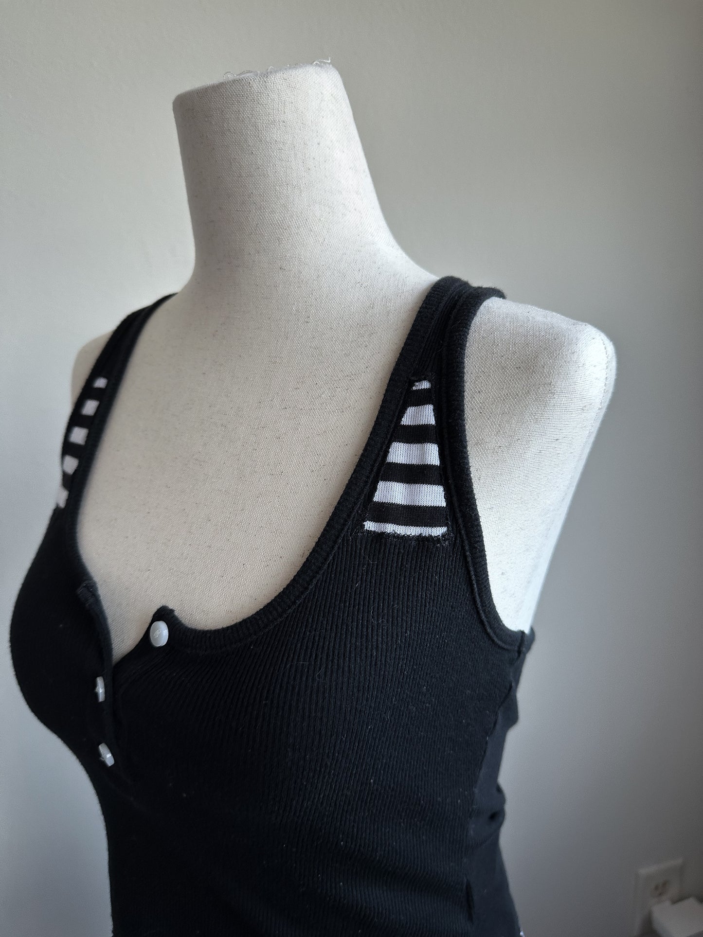UPCYCLED Striped Ribbed Tank - M