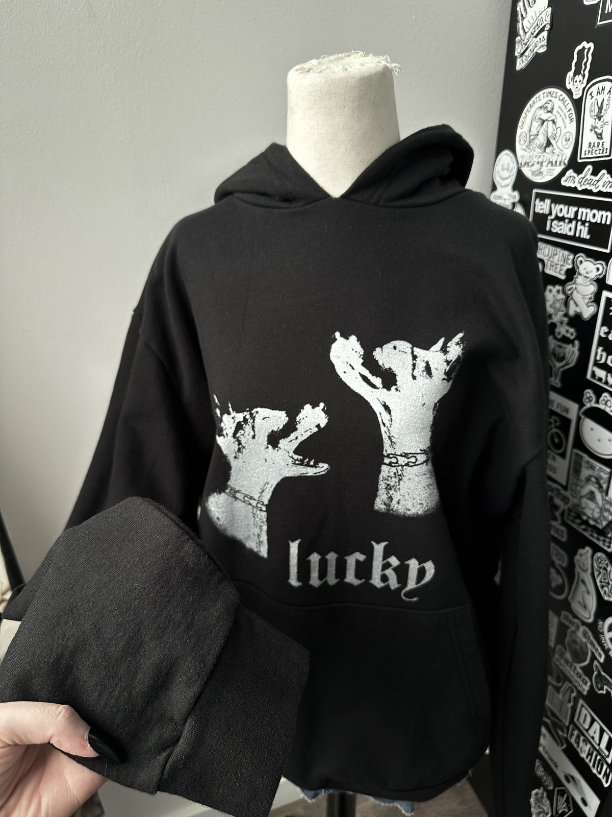 LUCKY PUPS hoodie - M
