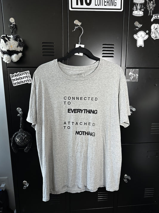 CONNECTED gray tee - L