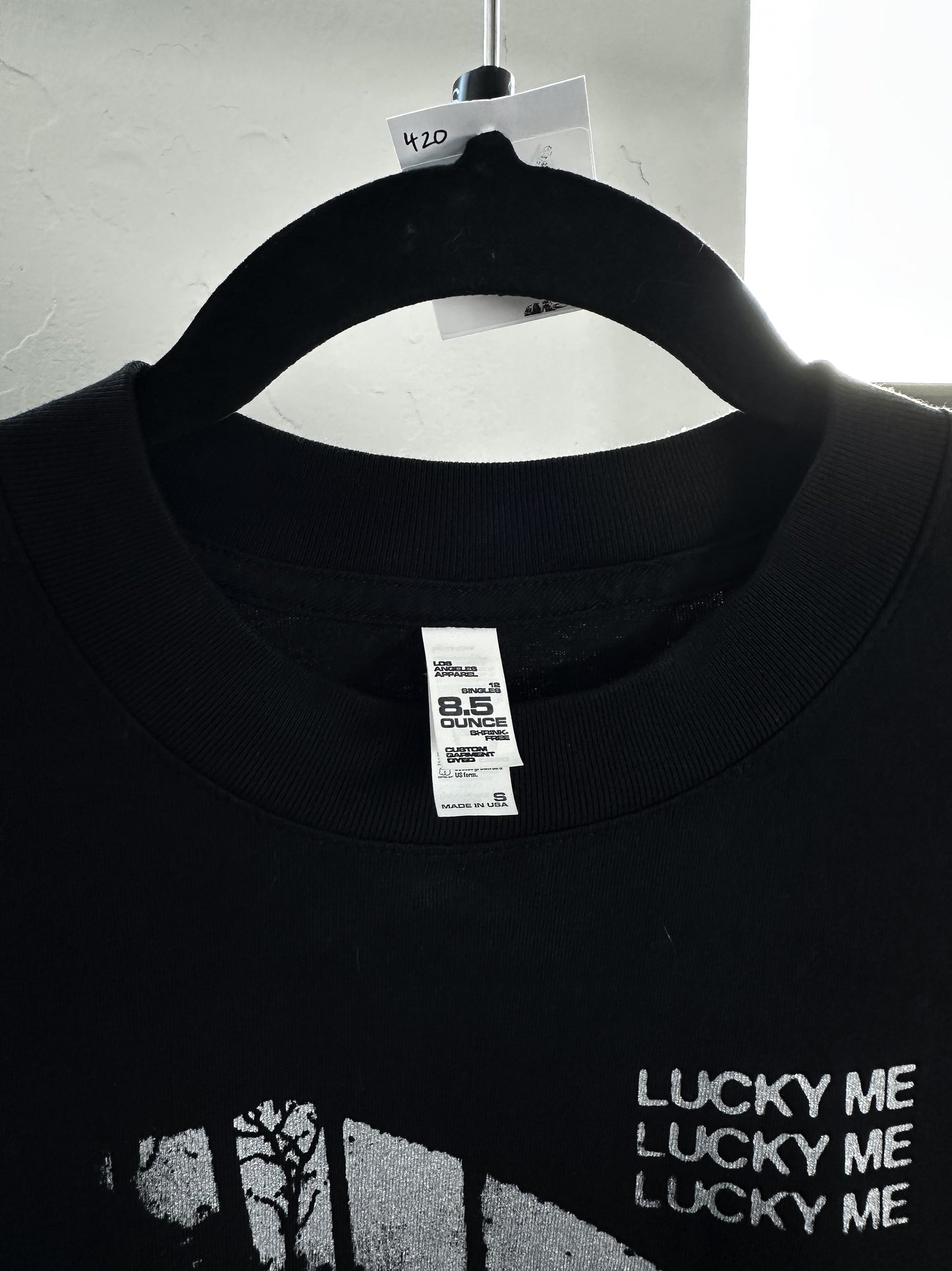 LUCKY ME unisex tee - S