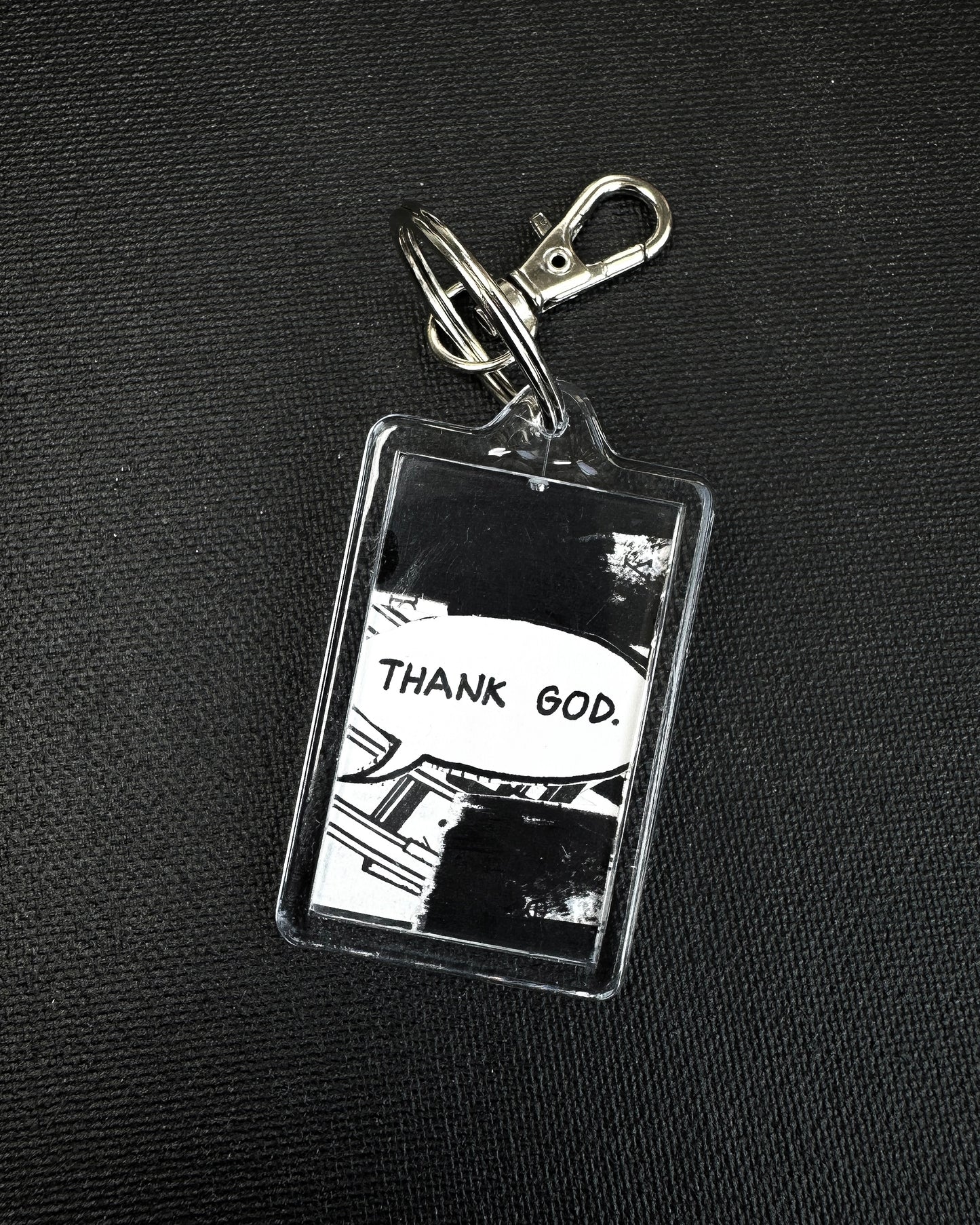 COLLAGE KEYCHAIN - random