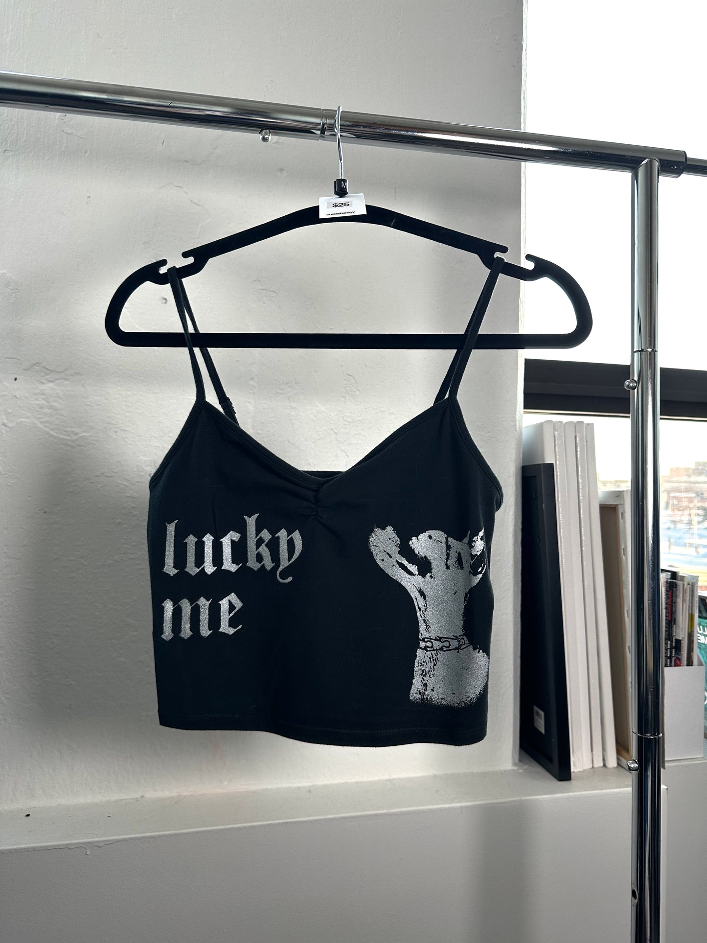 LUCKY ME PUP tank - M