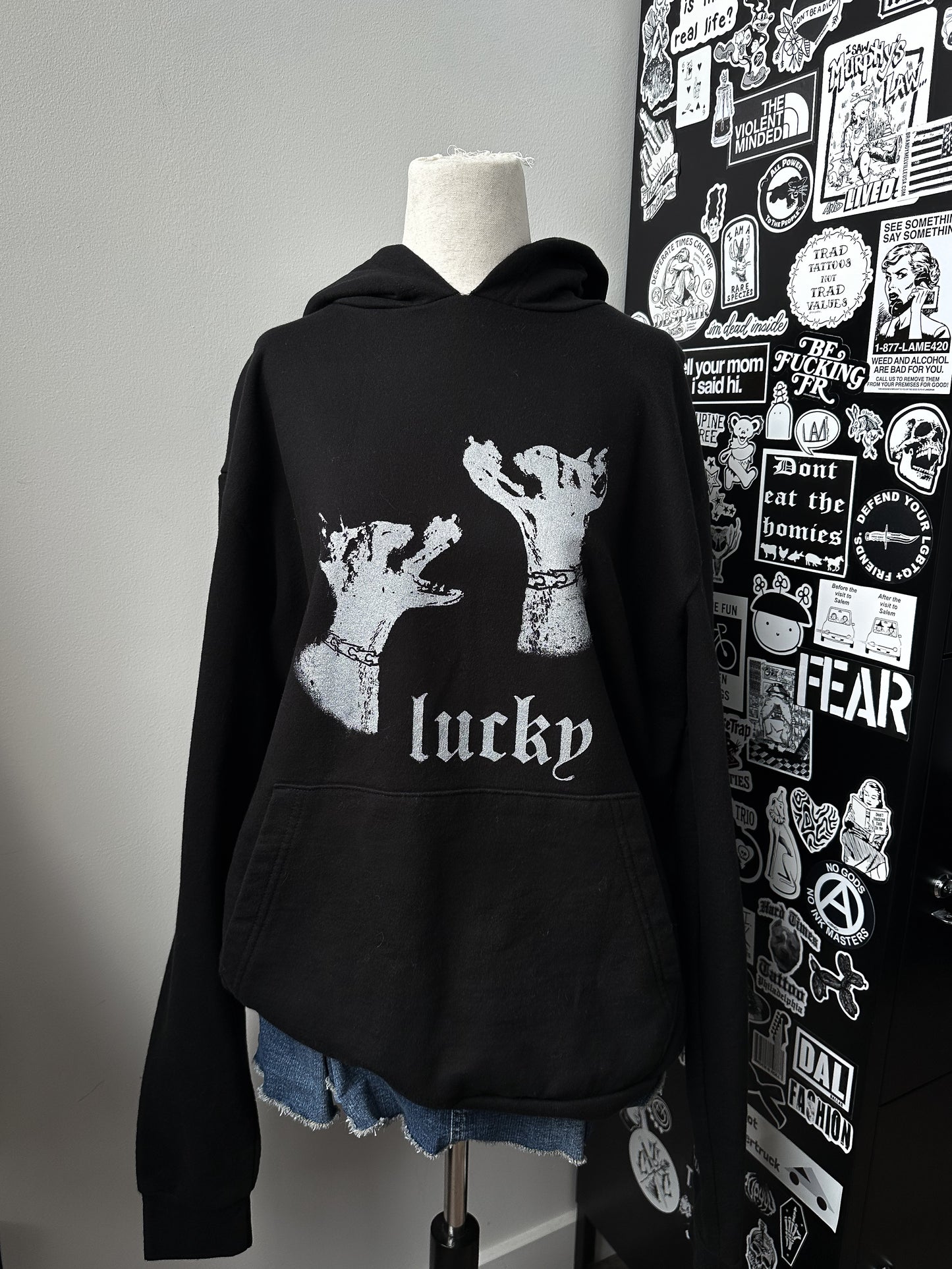 LUCKY PUPS hoodie - M