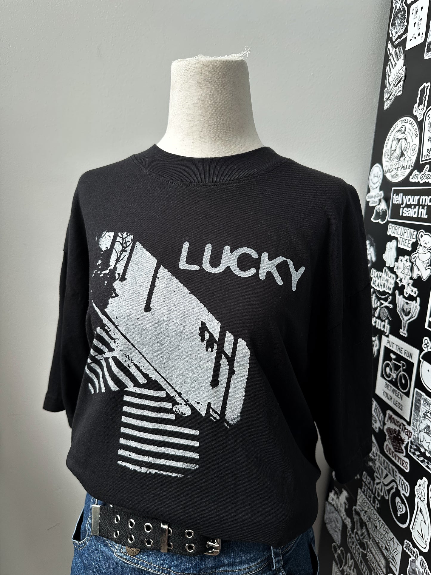 LUCKY STREET unisex tee - M